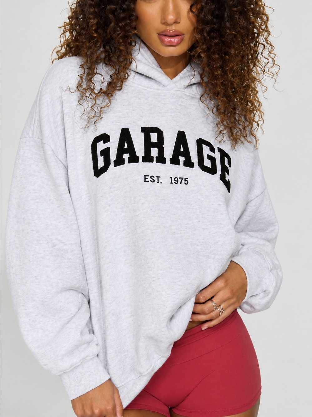 NWOT Garage Ultra Fleece oversized hoodie with pockets size s/m with GARAGE Art